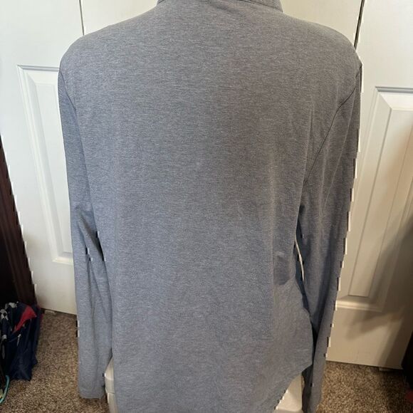 Under Armour Iowa Hawkeyes Womens XXL Half Zip Pullover - Picture 2 of 5